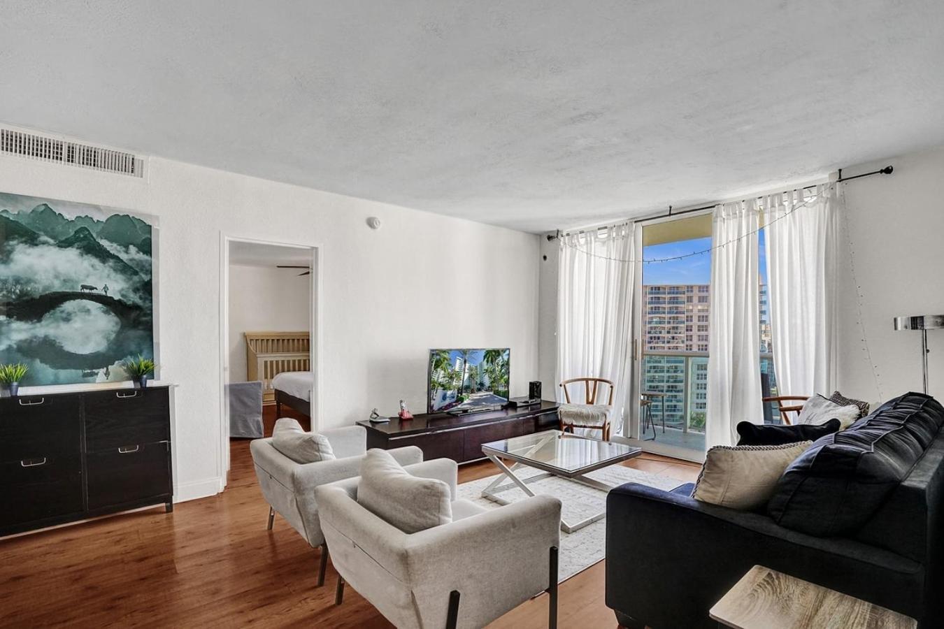 2Bd Condo Christmas Retreat Pool Beachside ハリウッド エクステリア 写真